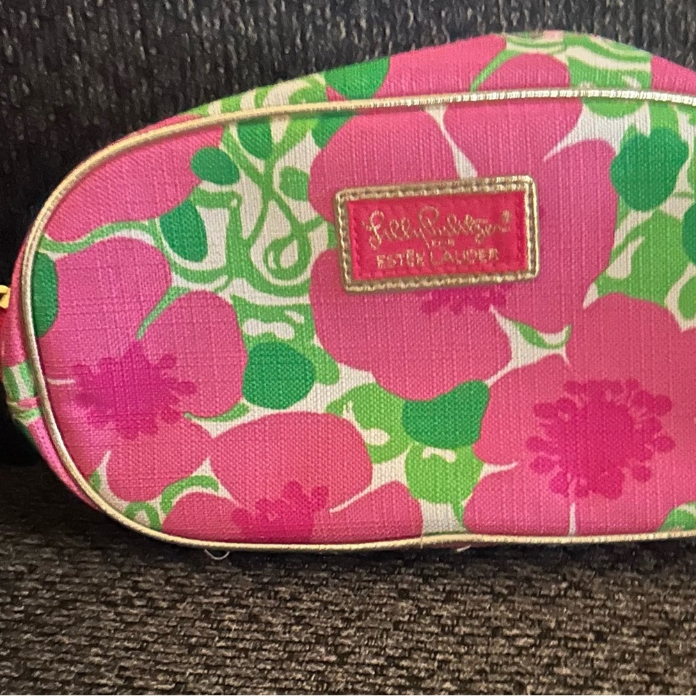 Lilly Pulitzer Pink and Green Floral makeup bag
